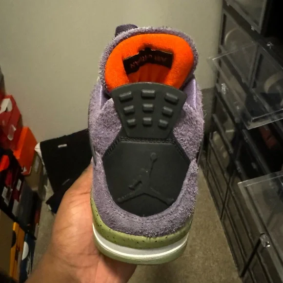 Jordan 4. Size 12 W/ 10.5 M
